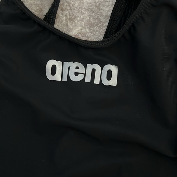 Arena tech suit 28 - Picture 3 of 10